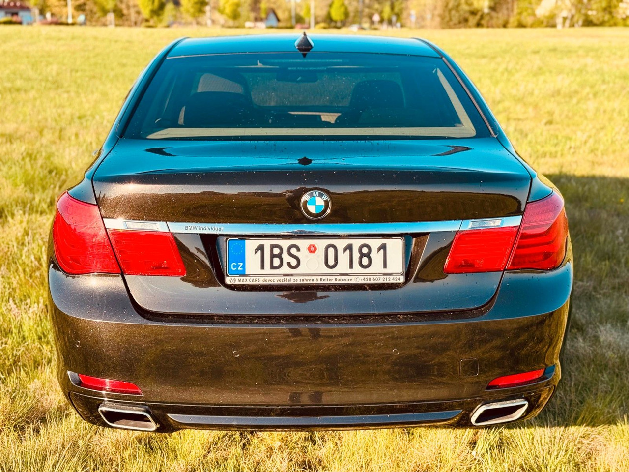 BMW 740d xDrive 4x4 Long - سيدان: صور 3 BMW 740d xDrive 4x4 Long - سيدان: صور 3