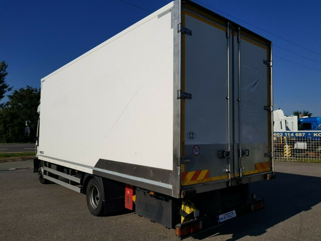 Iveco EUROCARGO ML 120E25 - مبردة شاحنة: صور 4 Iveco EUROCARGO ML 120E25 - مبردة شاحنة: صور 4