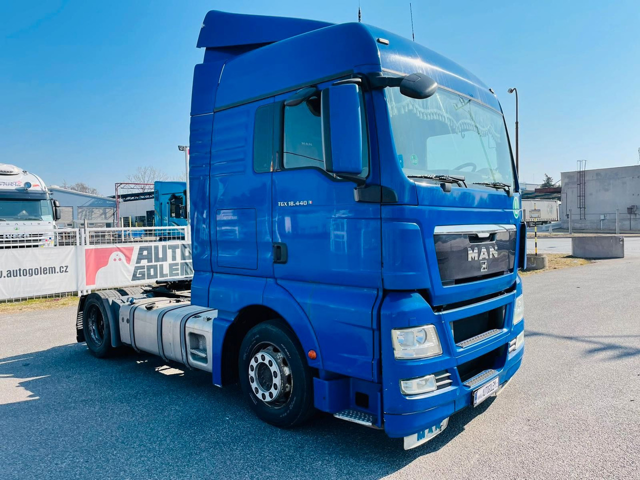 MAN TGX 18.440 - شاحنة جرار: صور 2 MAN TGX 18.440 - شاحنة جرار: صور 2