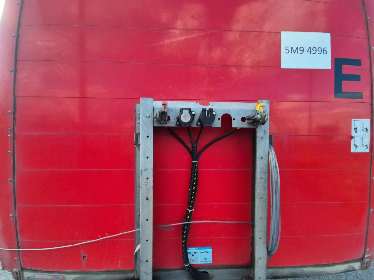 Panav NV36M - الخيمة نصف مقطورة: صور 3 Panav NV36M - الخيمة نصف مقطورة: صور 3