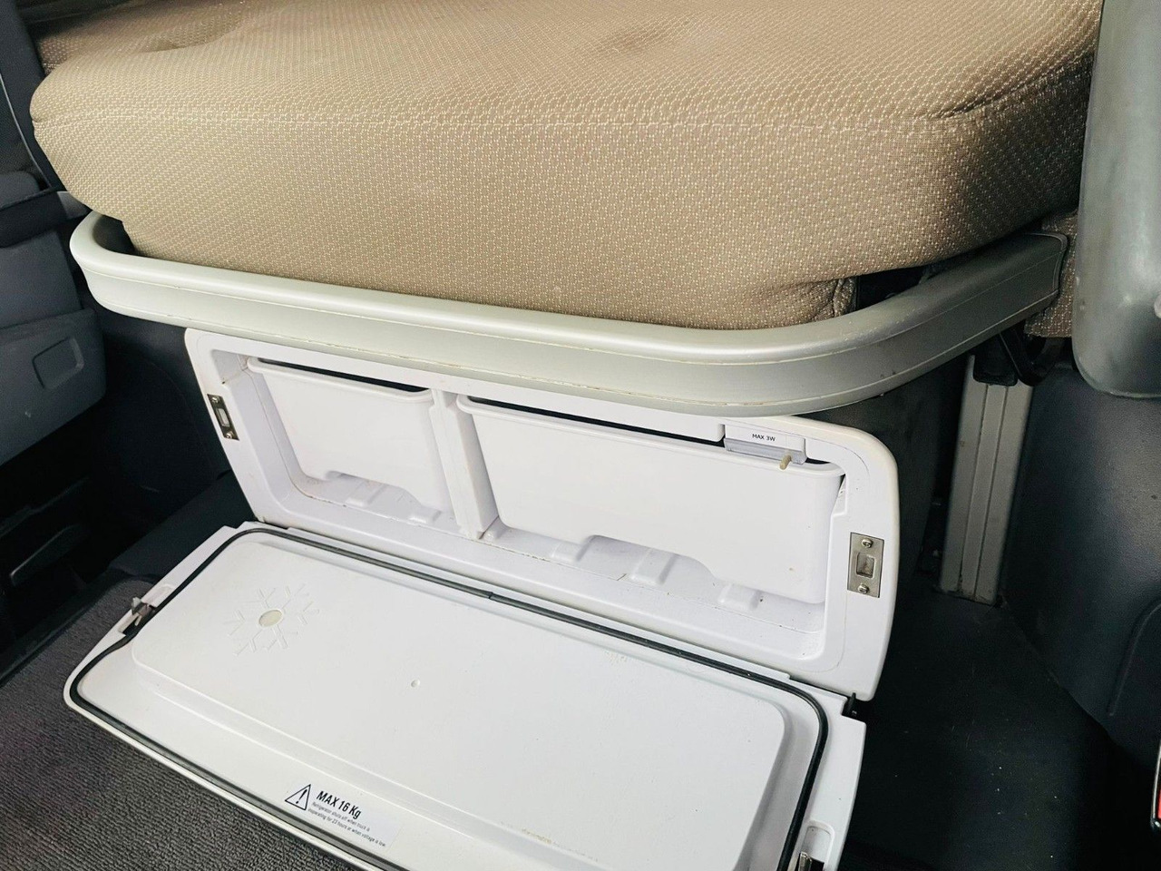 شاحنة جرار Scania R410 euro6 tractor unit: صور 14