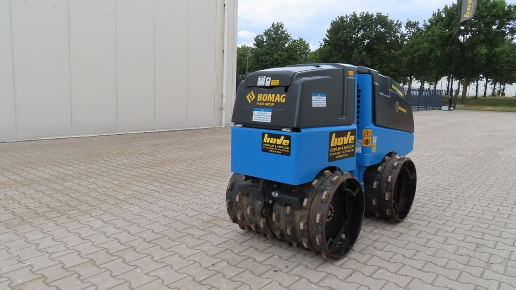 Bomag BMP 8500 - مداحل الأسفلت الصغيرة: صور 2 Bomag BMP 8500 - مداحل الأسفلت الصغيرة: صور 2