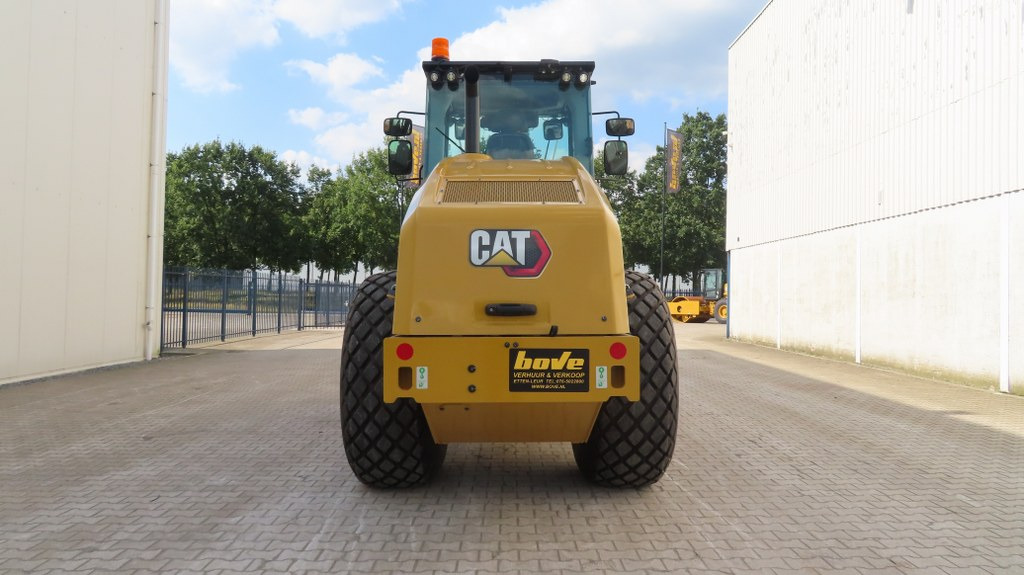 Caterpillar CS 56 B - مدماج: صور 3 Caterpillar CS 56 B - مدماج: صور 3