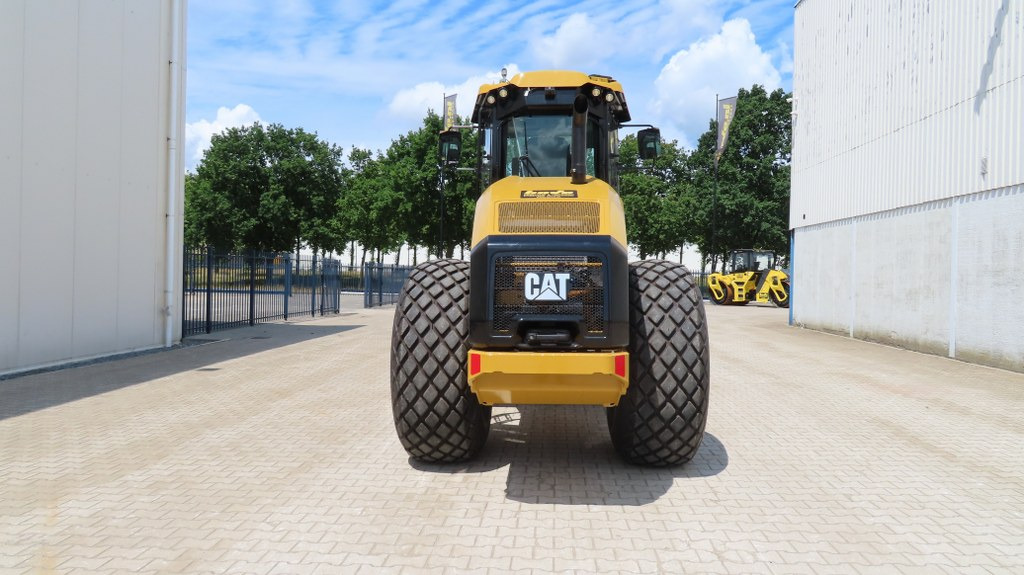 Caterpillar CS10GC - مدماج: صور 3 Caterpillar CS10GC - مدماج: صور 3