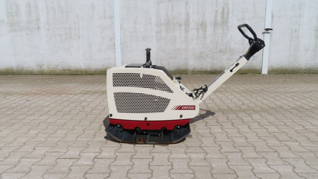 Dynapac DRP 25 D - صفائح اهتزازية: صور 5 Dynapac DRP 25 D - صفائح اهتزازية: صور 5