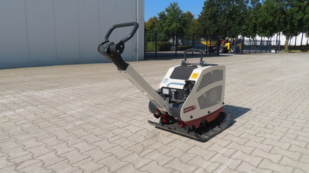 Dynapac DRP25D - صفائح اهتزازية: صور 2 Dynapac DRP25D - صفائح اهتزازية: صور 2