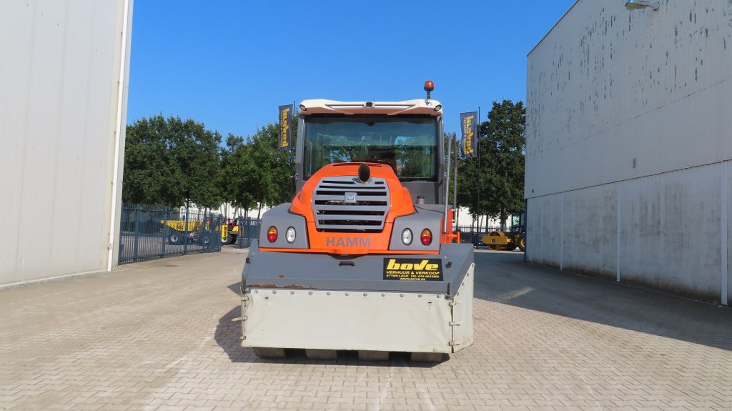 Hamm HP180 i - مداحل الإطارات الهوائية: صور 3 Hamm HP180 i - مداحل الإطارات الهوائية: صور 3
