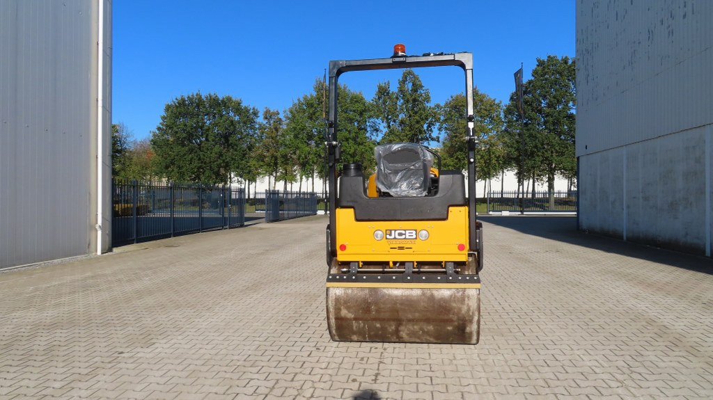 JCB CT380-130 - مدحلة الأسفلت: صور 3 JCB CT380-130 - مدحلة الأسفلت: صور 3