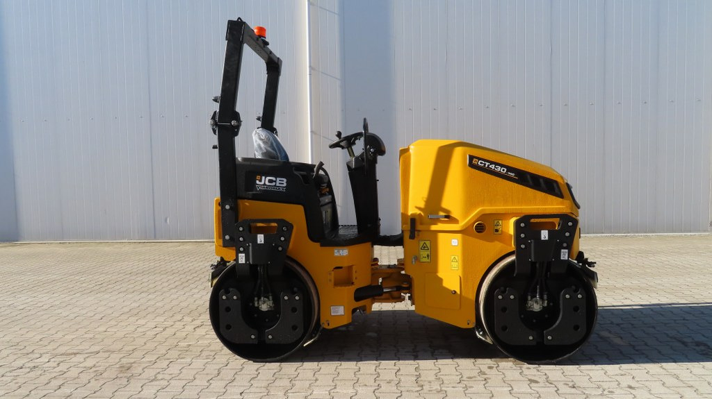 JCB CT430-140 - مدحلة الأسفلت: صور 1 JCB CT430-140 - مدحلة الأسفلت: صور 1
