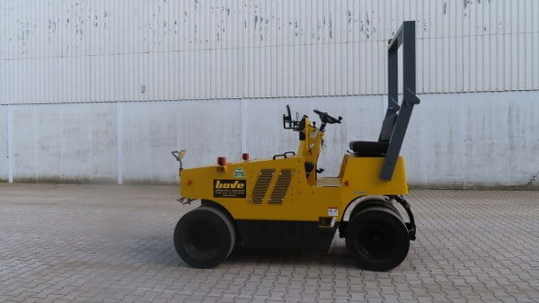 Sakai TS 160-3 - مداحل الإطارات الهوائية: صور 5 Sakai TS 160-3 - مداحل الإطارات الهوائية: صور 5