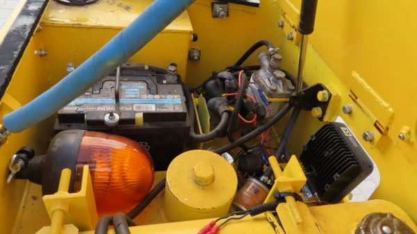 مداحل الإطارات الهوائية Sakai TS 160: صور 9
