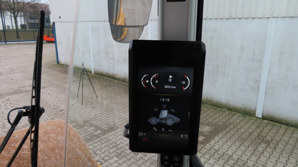 مدماج Volvo SD 135 B: صور 18