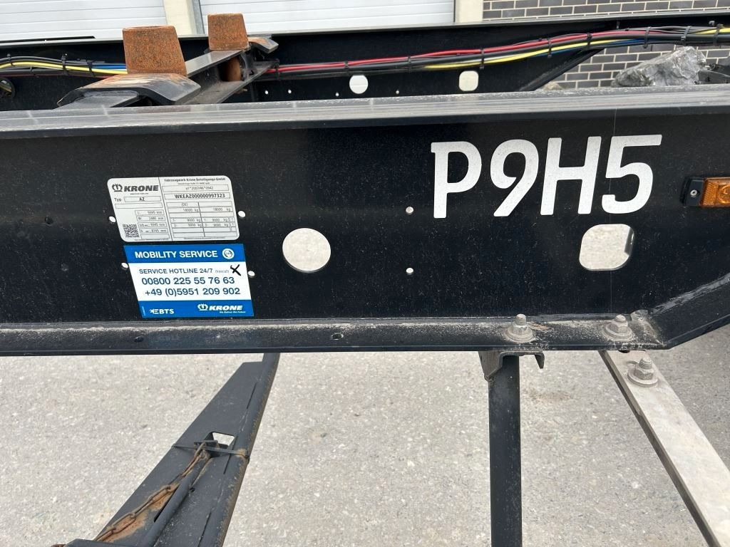 Krone 2 Achswechselfahrgestell, Typ: AZW 18 eL3B9 - شاحنات الحاويات/ جسم علوي قابل للتغيير مقطورة: صور 3 Krone 2 Achswechselfahrgestell, Typ: AZW 18 eL3B9 - شاحنات الحاويات/ جسم علوي قابل للتغيير مقطورة: صور 3