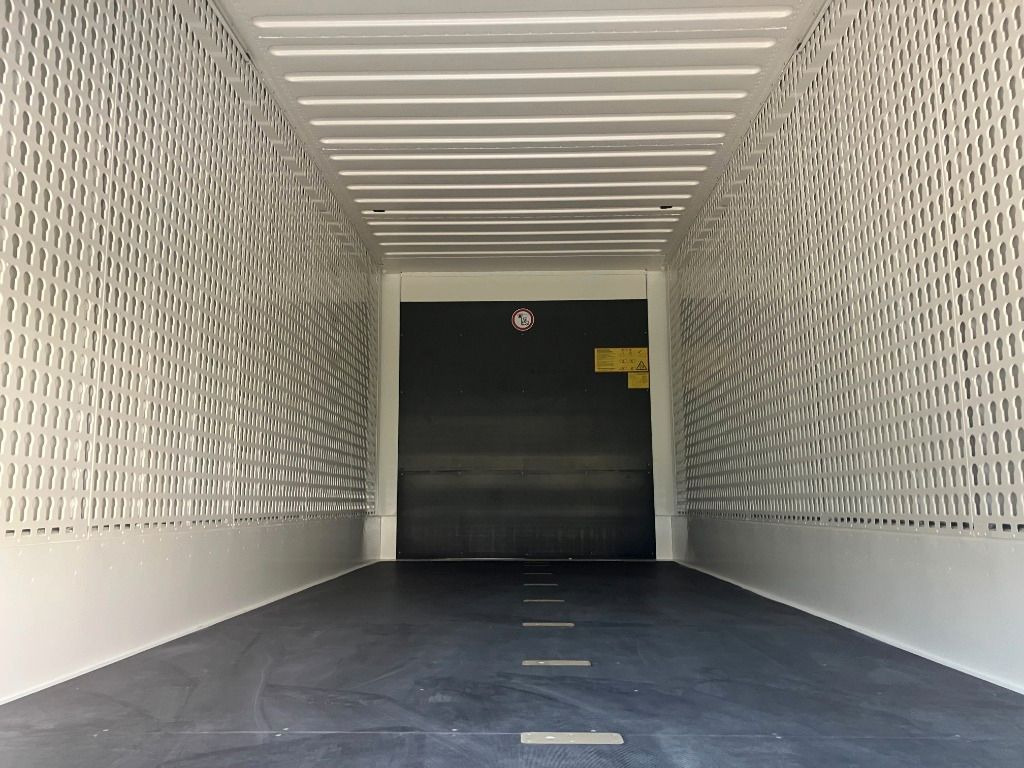 Krone Wechselbrücke Koffer - بصندوق مغلق: صور 5 Krone Wechselbrücke Koffer - بصندوق مغلق: صور 5