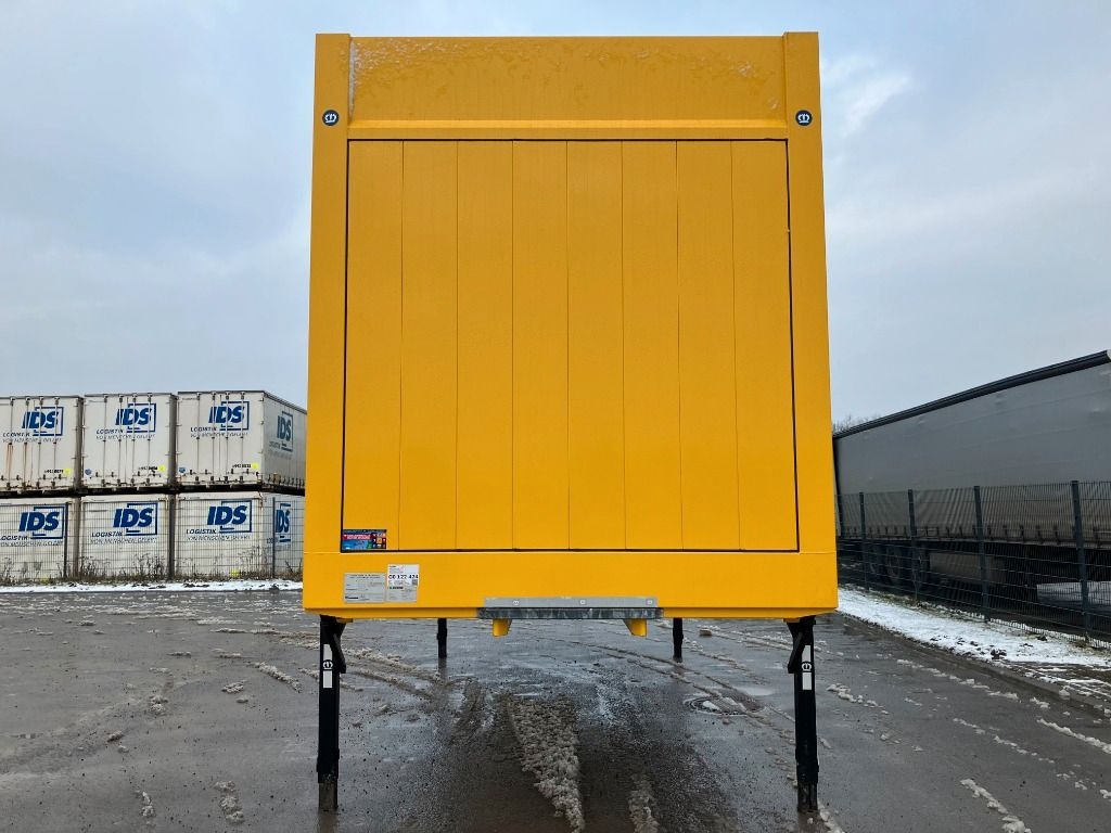 Krone Wechselbrücke Koffer - بصندوق مغلق: صور 3 Krone Wechselbrücke Koffer - بصندوق مغلق: صور 3