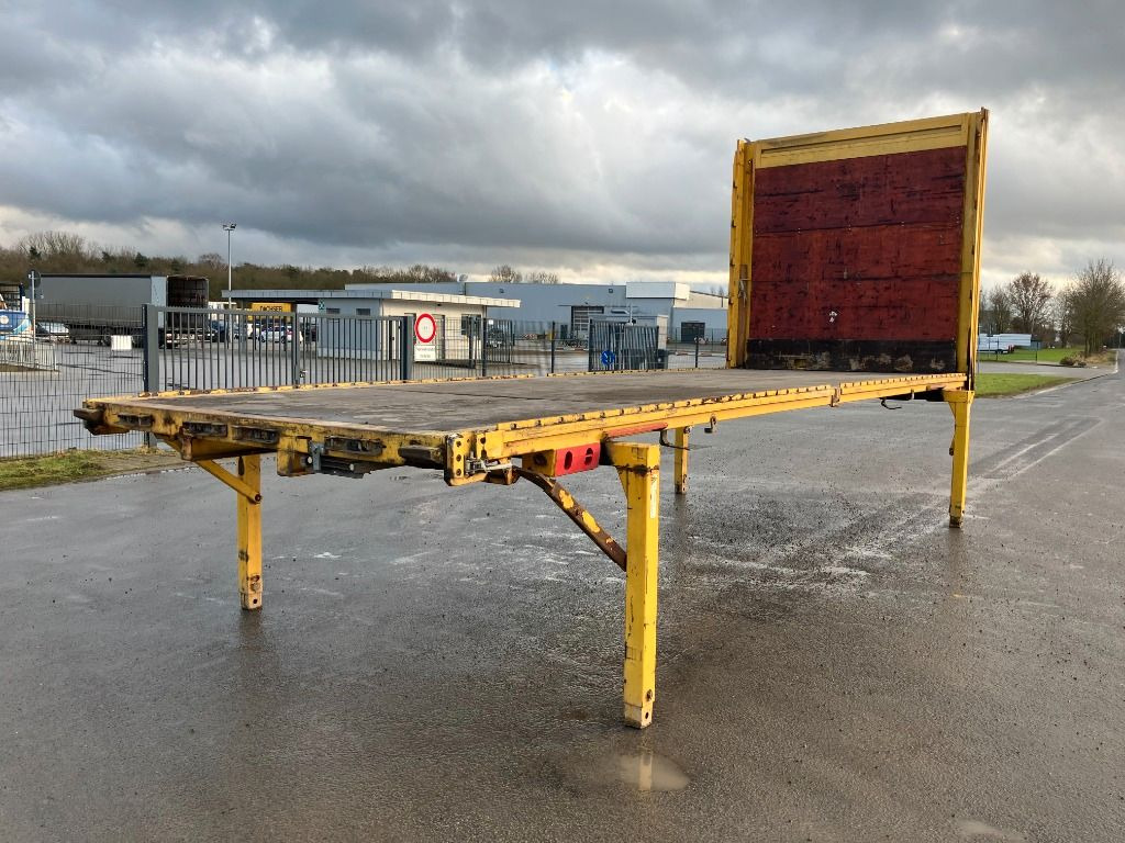 Krone Wechselbrücke Pritsche - جسم الشاحنة المسطحة: صور 2 Krone Wechselbrücke Pritsche - جسم الشاحنة المسطحة: صور 2