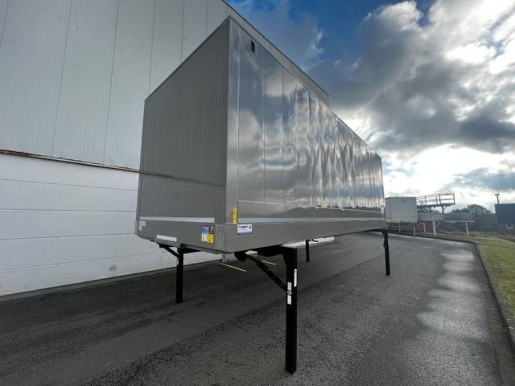 Krone Wechselkoffer Heck Alu.- Rolltor - بصندوق مغلق: صور 2 Krone Wechselkoffer Heck Alu.- Rolltor - بصندوق مغلق: صور 2