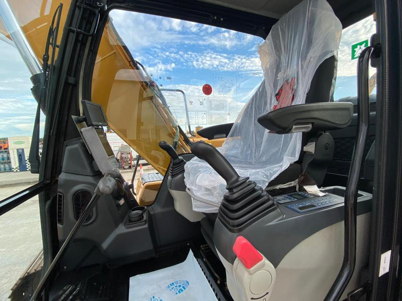 Sany SY 135 - حفارات زحافة: صور 5 Sany SY 135 - حفارات زحافة: صور 5