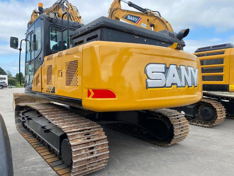 Sany SY 215 C - حفارات زحافة: صور 2 Sany SY 215 C - حفارات زحافة: صور 2