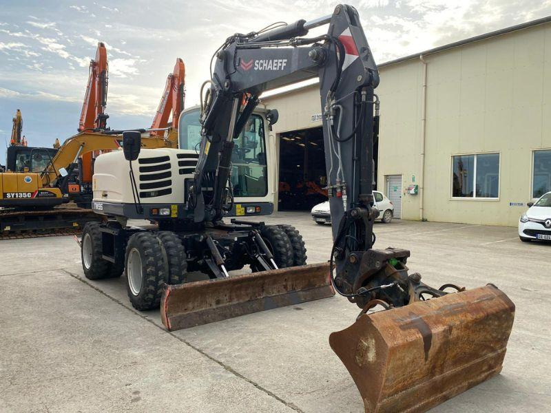 Terex TW95 - حفارة على عجلات: صور 1 Terex TW95 - حفارة على عجلات: صور 1