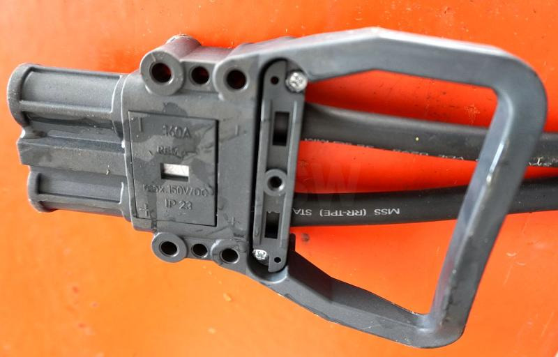GRUMA 24 Volt 2 PzB 150 Ah - البطارية: صور 4 GRUMA 24 Volt 2 PzB 150 Ah - البطارية: صور 4