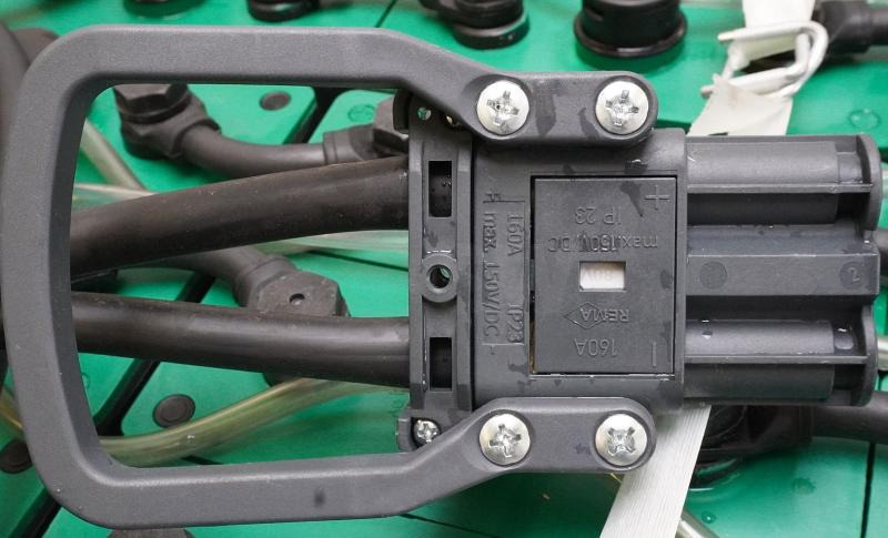 HOPPECKE 80 Volt 4 PzS 500 Ah - البطارية - معدات المناولة: صور 4 HOPPECKE 80 Volt 4 PzS 500 Ah - البطارية - معدات المناولة: صور 4