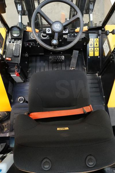 Jcb 940-4 - شاحنات الطرق الوعرة: صور 3 Jcb 940-4 - شاحنات الطرق الوعرة: صور 3