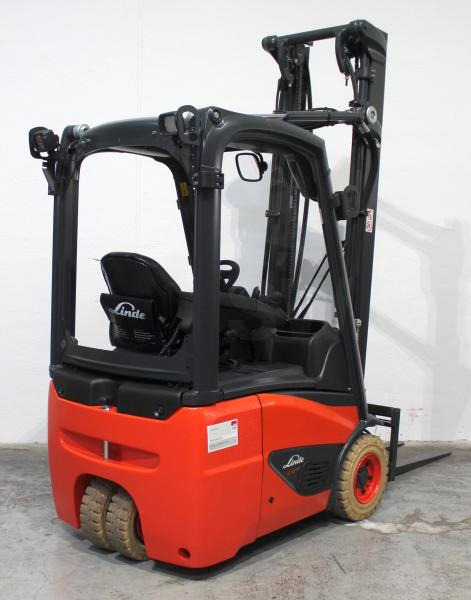 Linde E 12 EVO 386-02 - رافعة شوكية كهربائية: صور 3 Linde E 12 EVO 386-02 - رافعة شوكية كهربائية: صور 3