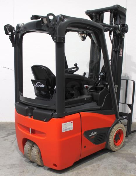 Linde E 12 EVO 386-02 - رافعة شوكية كهربائية: صور 3 Linde E 12 EVO 386-02 - رافعة شوكية كهربائية: صور 3