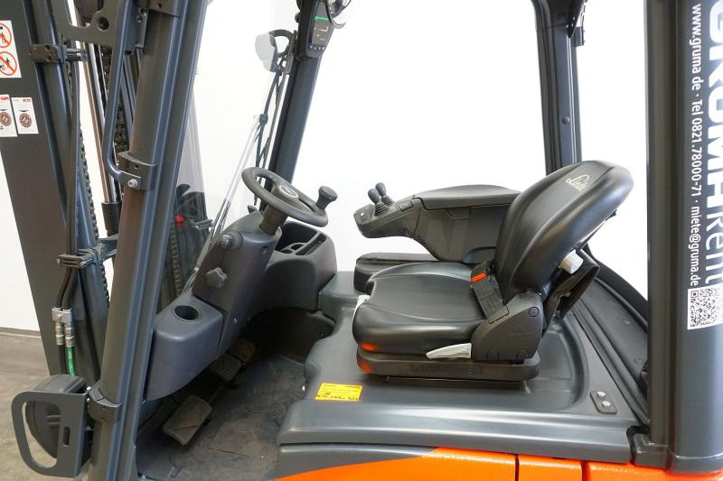 Linde E 16 C EVO 386-02 - رافعة شوكية كهربائية: صور 3 Linde E 16 C EVO 386-02 - رافعة شوكية كهربائية: صور 3