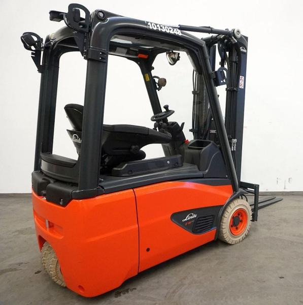 Linde E 16 EVO 386-02 - رافعة شوكية كهربائية: صور 3 Linde E 16 EVO 386-02 - رافعة شوكية كهربائية: صور 3