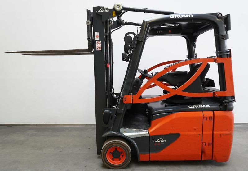 Linde E 16 EVO 386-02 - رافعة شوكية كهربائية: صور 4 Linde E 16 EVO 386-02 - رافعة شوكية كهربائية: صور 4