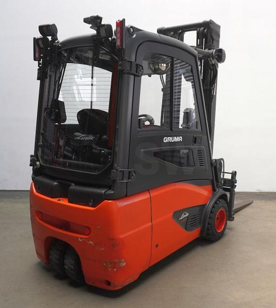 Linde E 18 EVO 386-02 - رافعة شوكية كهربائية: صور 2 Linde E 18 EVO 386-02 - رافعة شوكية كهربائية: صور 2