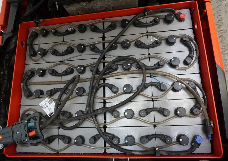 Linde E 18 EVO 386-02 - رافعة شوكية كهربائية: صور 5 Linde E 18 EVO 386-02 - رافعة شوكية كهربائية: صور 5