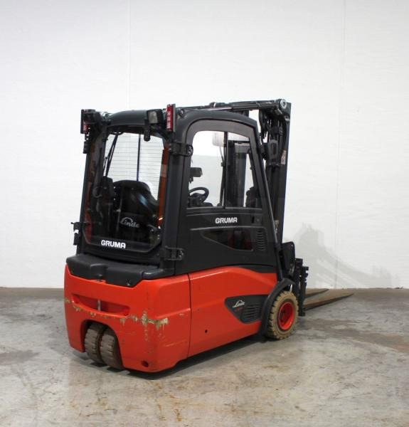 Linde E 18 L EVO 386-02 - رافعة شوكية كهربائية: صور 3 Linde E 18 L EVO 386-02 - رافعة شوكية كهربائية: صور 3