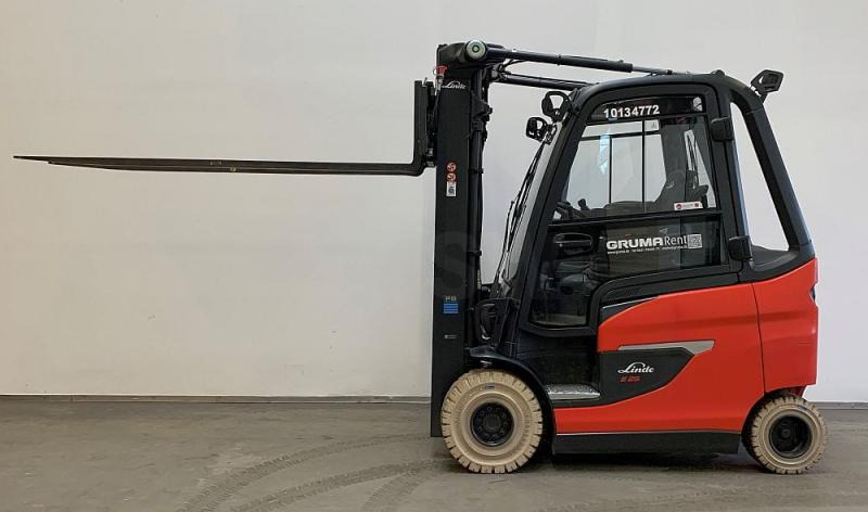 Linde E 25/600 H 1252 - رافعة شوكية كهربائية: صور 4 Linde E 25/600 H 1252 - رافعة شوكية كهربائية: صور 4