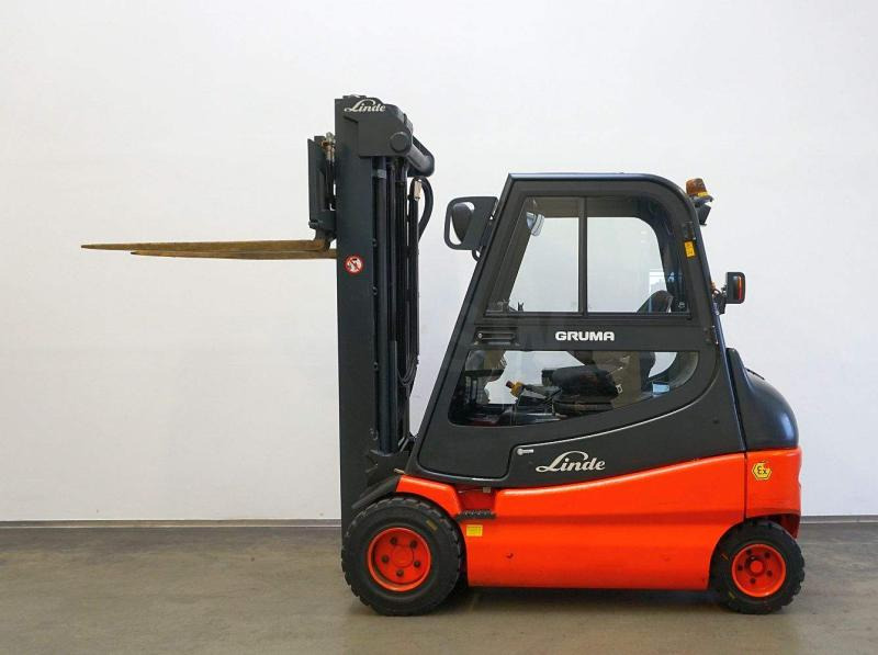 Linde E 25 EX S 336-31 - رافعة شوكية كهربائية: صور 4 Linde E 25 EX S 336-31 - رافعة شوكية كهربائية: صور 4