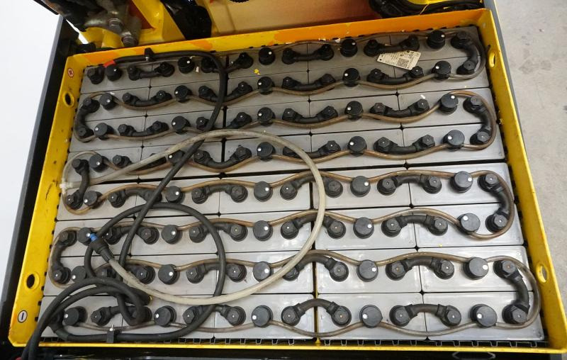 Linde E 30 387 - رافعة شوكية كهربائية: صور 5 Linde E 30 387 - رافعة شوكية كهربائية: صور 5