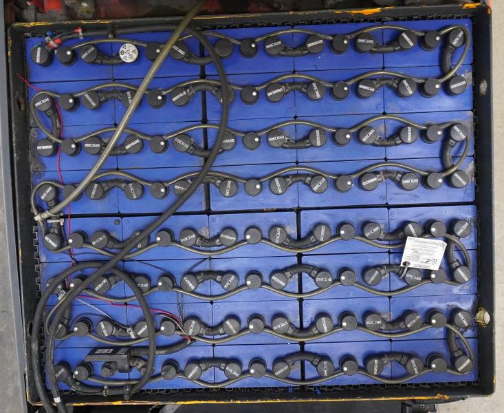 Linde E 30 L 387 - رافعة شوكية كهربائية: صور 5 Linde E 30 L 387 - رافعة شوكية كهربائية: صور 5