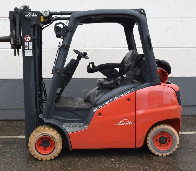 Linde H 20 T 391-00 - رافعة شوكية تعمل بالغاز: صور 4 Linde H 20 T 391-00 - رافعة شوكية تعمل بالغاز: صور 4
