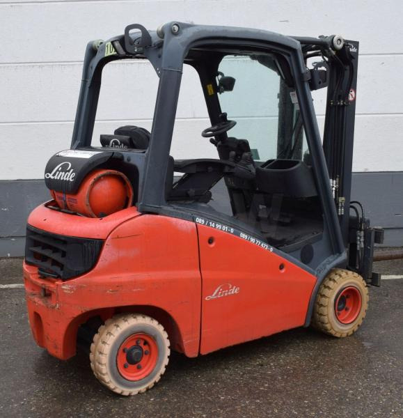 Linde H 20 T 391-00 - رافعة شوكية تعمل بالغاز: صور 2 Linde H 20 T 391-00 - رافعة شوكية تعمل بالغاز: صور 2
