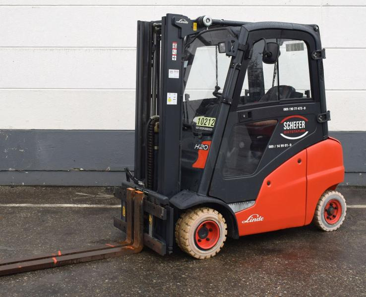 Linde H 20 T 391-00 - رافعة شوكية تعمل بالغاز: صور 1 Linde H 20 T 391-00 - رافعة شوكية تعمل بالغاز: صور 1