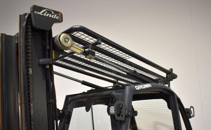 Linde H 25 T EVO 392-02 - رافعة شوكية تعمل بالغاز: صور 5 Linde H 25 T EVO 392-02 - رافعة شوكية تعمل بالغاز: صور 5