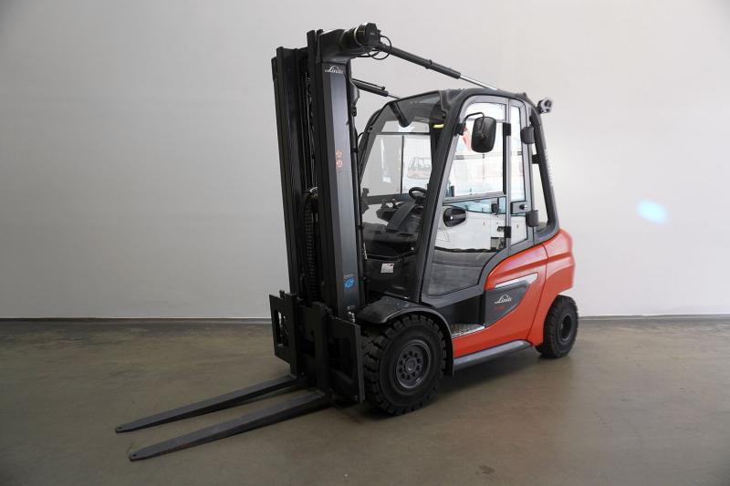 Linde H 30 D 1202 - رافعة شوكية ديزل: صور 2 Linde H 30 D 1202 - رافعة شوكية ديزل: صور 2