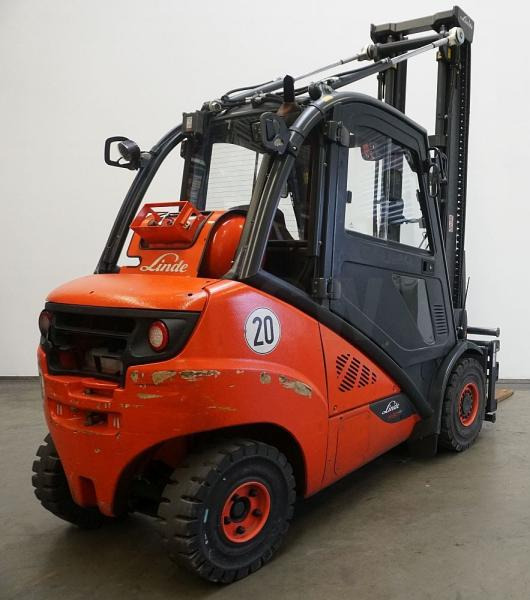 Linde H 30 T EVO 393-02 - رافعة شوكية تعمل بالغاز: صور 2 Linde H 30 T EVO 393-02 - رافعة شوكية تعمل بالغاز: صور 2