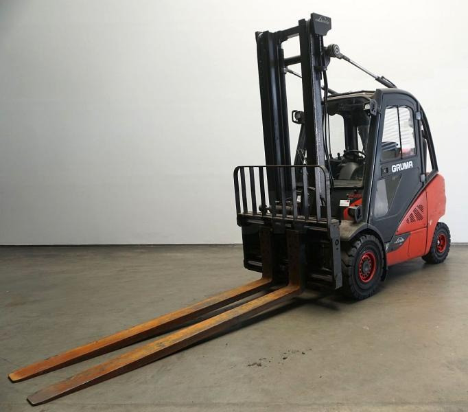 Linde H 35 T EVO 393-02 - رافعة شوكية تعمل بالغاز: صور 1 Linde H 35 T EVO 393-02 - رافعة شوكية تعمل بالغاز: صور 1