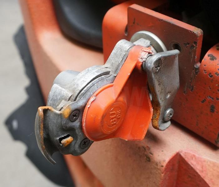 Linde H 40 D EVO 394-02 - رافعة شوكية ديزل: صور 5 Linde H 40 D EVO 394-02 - رافعة شوكية ديزل: صور 5
