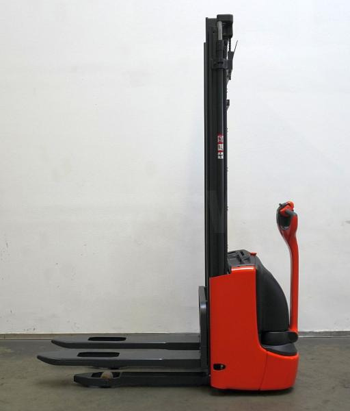 Linde L 12 1172-01 - معدات تكديس: صور 3 Linde L 12 1172-01 - معدات تكديس: صور 3