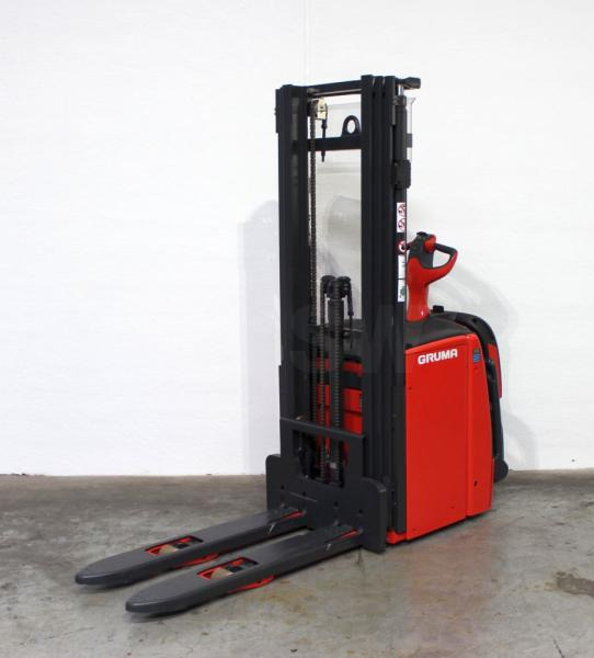 Linde L 14 AP i 1173-01 - معدات تكديس: صور 2 Linde L 14 AP i 1173-01 - معدات تكديس: صور 2