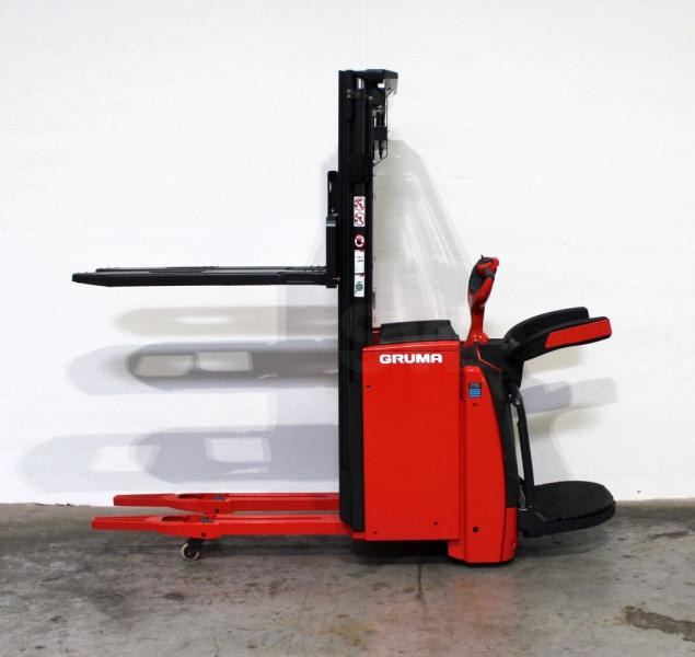 Linde L 14 AP i 1173-01 - معدات تكديس: صور 4 Linde L 14 AP i 1173-01 - معدات تكديس: صور 4